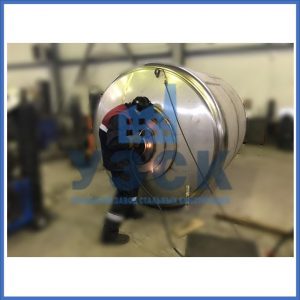 Купить ёмкости и баки из нержавеющей стали от завода УЗСК в Уфе